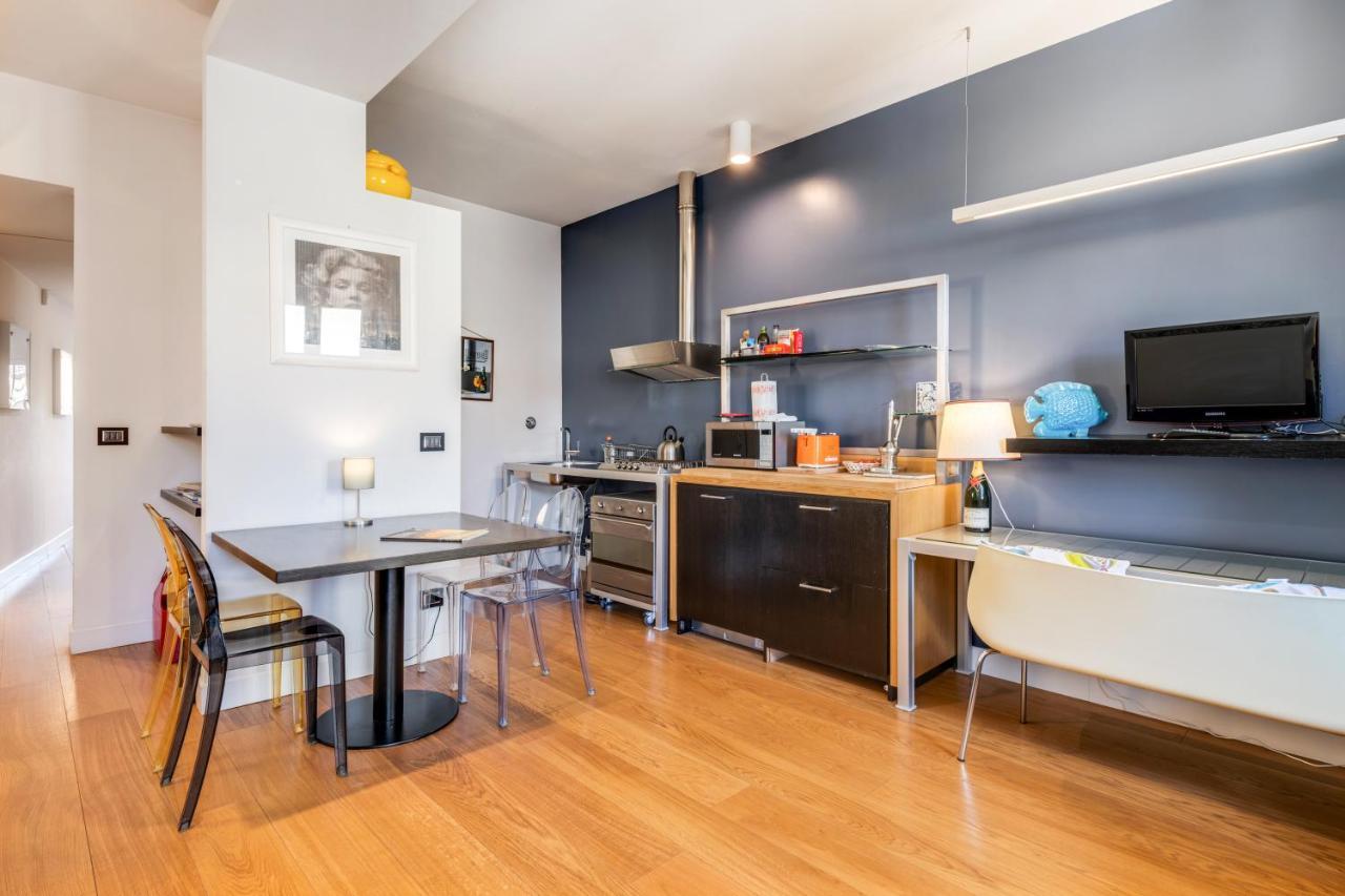 Piazza Santa Croce Design Apartment With Balcony Florence Exterior photo